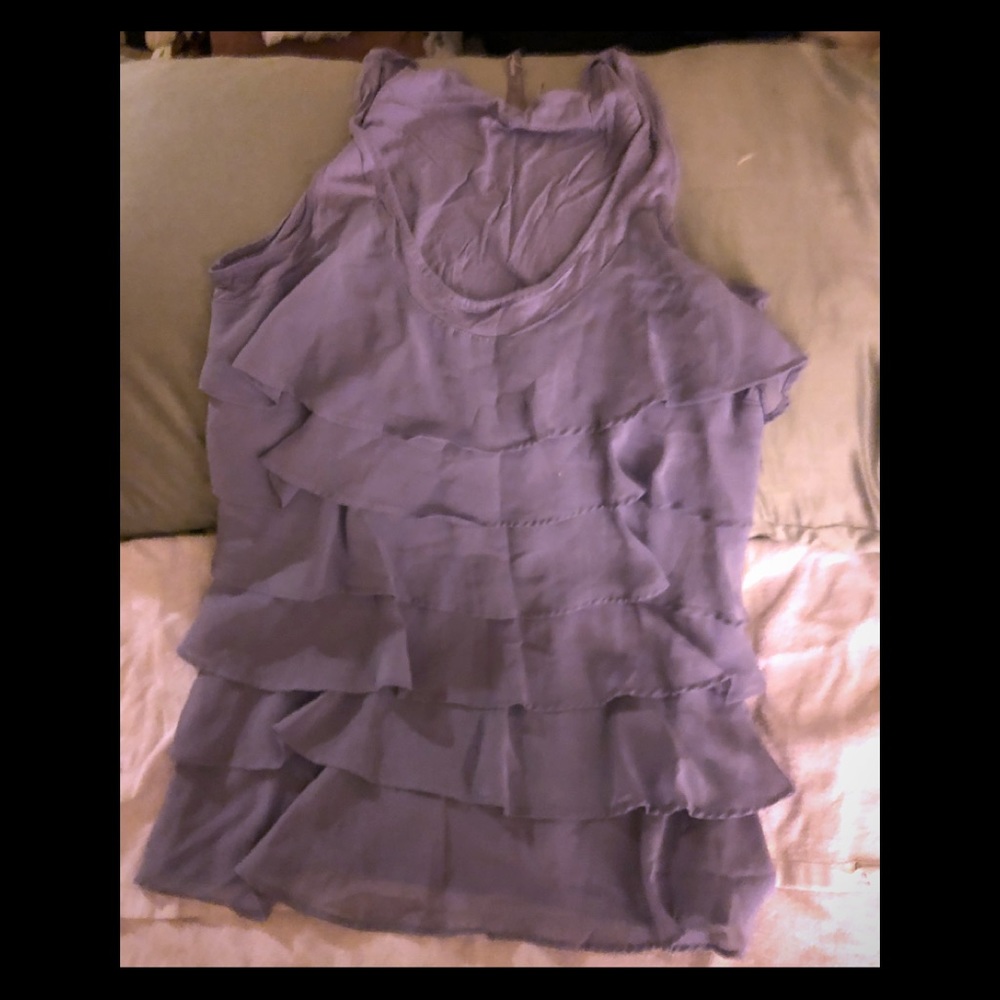Lilac sleeveless blouse